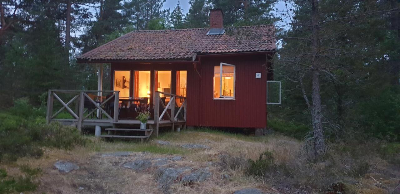Rolfskaerrs Stugby Hotel Nygård Exterior photo